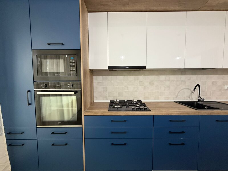 Bd. Pipera 2 camere etaj 2 din 4, bloc 2022