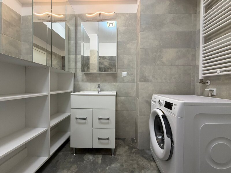 Bd. Pipera 2 camere etaj 2 din 4, bloc 2022