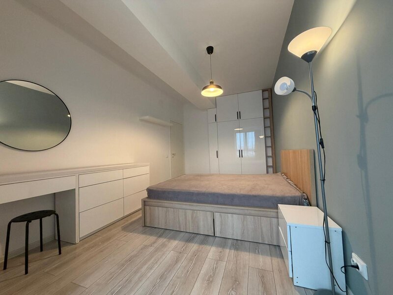 Bd. Pipera 2 camere etaj 2 din 4, bloc 2022