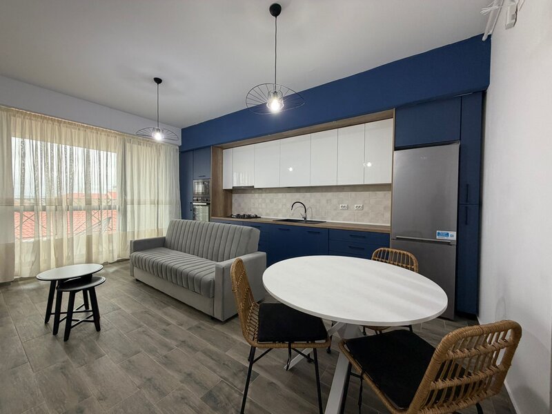 Bd. Pipera 2 camere etaj 2 din 4, bloc 2022